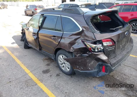 2019 Subaru Outback 2.5I Premium из США, поврежденный, VIN 4S4BSAFC2K3356425